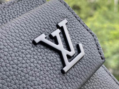 Louis Vuitton Inspired Handbags, AA+ Quality 100% Genuine Leather Classic Flap Medium Quilted Lambskin Black Gold, 18X 1 1X 5cm BL 4 Colour