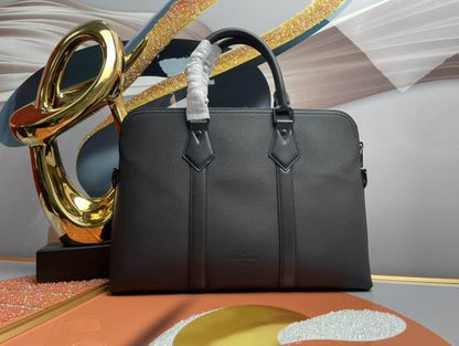 Louis vuitton Inspired Handbags, AA+ Quality 100% Genuine Leather Classic Flap Medium Quilted Lambskin Black Gold, 18X 1 1X 5cm BL 4 Colour