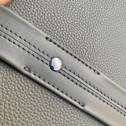 Louis Vuitton Inspired Handbags, AA+ Quality 100% Genuine Leather Classic Flap Medium Quilted Lambskin Black Gold, 18X 1 1X 5cm BL 4 Colour