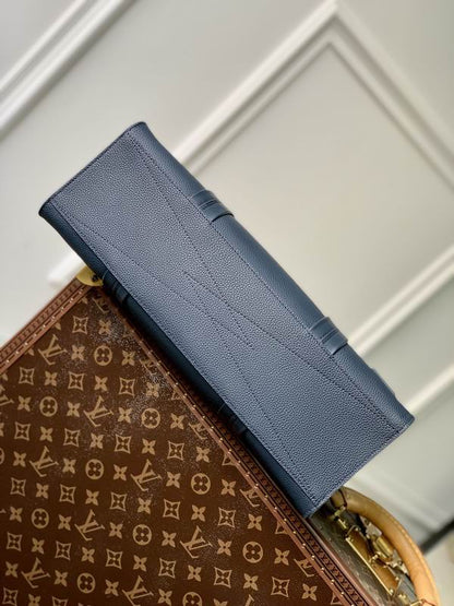 Louis vuitton Inspired Handbags, AA+ Quality 100% Genuine Leather Classic Flap Medium Quilted Lambskin Black Gold, 18X 1 1X 5cm BL 4 Colour