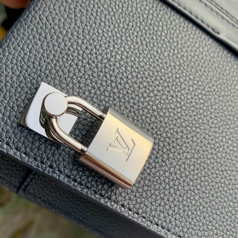 Louis vuitton Inspired Handbags, AA+ Quality 100% Genuine Leather Classic Flap Medium Quilted Lambskin Black Gold, 18X 1 1X 5cm BL 4 Colour