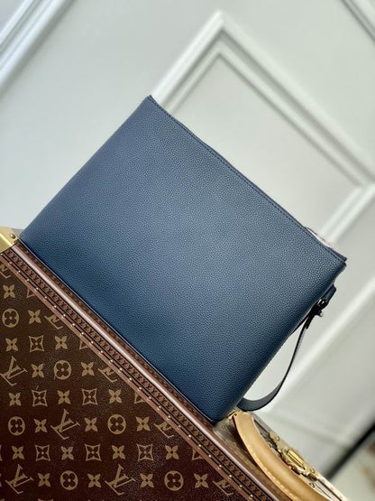 Louis vuitton Inspired Handbags, AA+ Quality 100% Genuine Leather Classic Flap Medium Quilted Lambskin Black Gold, 18X 1 1X 5cm BL 4 Colour