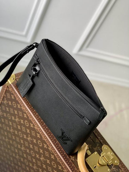 Louis vuitton Inspired Handbags, AA+ Quality 100% Genuine Leather Classic Flap Medium Quilted Lambskin Black Gold, 18X 1 1X 5cm BL 4 Colour