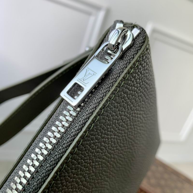 Louis vuitton Inspired Handbags, AA+ Quality 100% Genuine Leather Classic Flap Medium Quilted Lambskin Black Gold, 18X 1 1X 5cm BL 4 Colour
