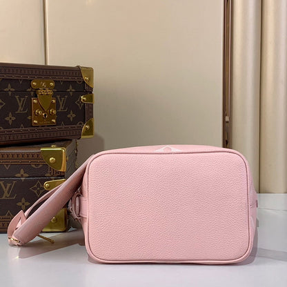 Louis Vuitton Inspired Handbags, AA+ Quality 100% Genuine Leather Classic Flap Medium Quilted Lambskin Black Gold, 18X 1 1X 5cm BL 4 Colour