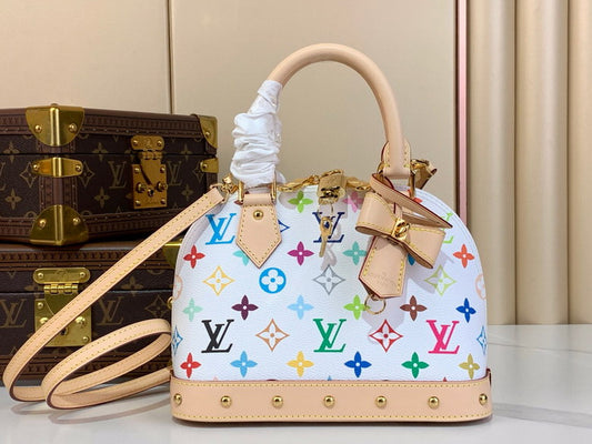 Louis Vuitton Inspired Handbags, AA+ Quality 100% Genuine Leather Classic Flap Medium Quilted Lambskin Black Gold, 18X 1 1X 5cm BL 4 Colour