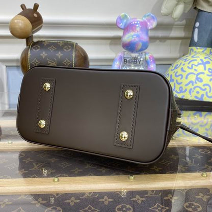Louis Vuitton Inspired Handbags, AA+ Quality 100% Genuine Leather Classic Flap Medium Quilted Lambskin Black Gold, 18X 1 1X 5cm BL 4 Colour