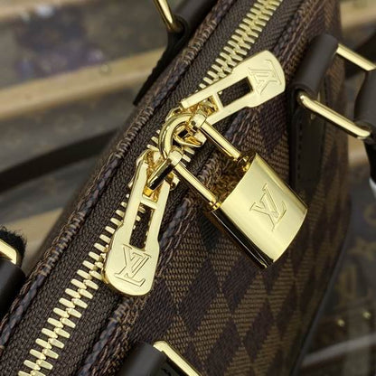 Louis Vuitton Inspired Handbags, AA+ Quality 100% Genuine Leather Classic Flap Medium Quilted Lambskin Black Gold, 18X 1 1X 5cm BL 4 Colour