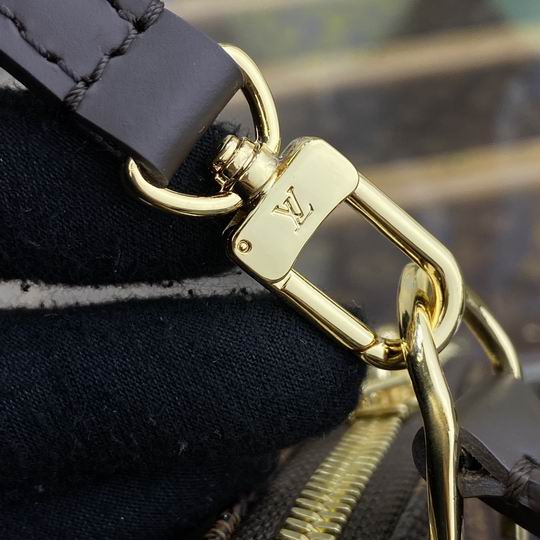 Louis Vuitton Inspired Handbags, AA+ Quality 100% Genuine Leather Classic Flap Medium Quilted Lambskin Black Gold, 18X 1 1X 5cm BL 4 Colour