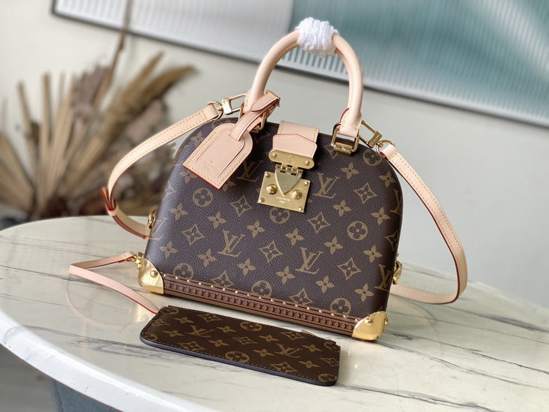 Louis Vuitton Inspired Handbags, AA+ Quality 100% Genuine Leather Classic Flap Medium Quilted Lambskin Black Gold, 18X 1 1X 5cm BL 4 Colour