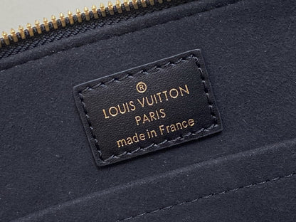 Louis Vuitton Inspired Handbags, AA+ Quality 100% Genuine Leather Classic Flap Medium Quilted Lambskin Black Gold, 18X 1 1X 5cm BL 4 Colour