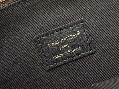 Louis Vuitton Inspired Handbags, AA+ Quality 100% Genuine Leather Classic Flap Medium Quilted Lambskin Black Gold, 18X 1 1X 5cm BL 4 Colour
