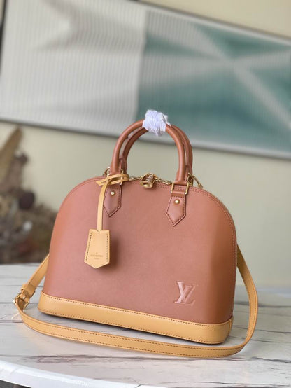 Louis Vuitton Inspired Handbags, AA+ Quality 100% Genuine Leather Classic Flap Medium Quilted Lambskin Black Gold, 18X 1 1X 5cm BL 4 Colour