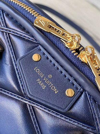 Louis Vuitton Inspired Handbags, AA+ Quality 100% Genuine Leather Classic Flap Medium Quilted Lambskin Black Gold, 18X 1 1X 5cm BL 4 Colour