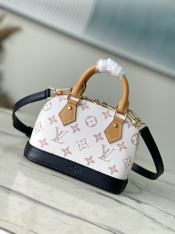 Louis Vuitton Inspired Handbags, AA+ Quality 100% Genuine Leather Classic Flap Medium Quilted Lambskin Black Gold, 18X 1 1X 5cm BL 4 Colour