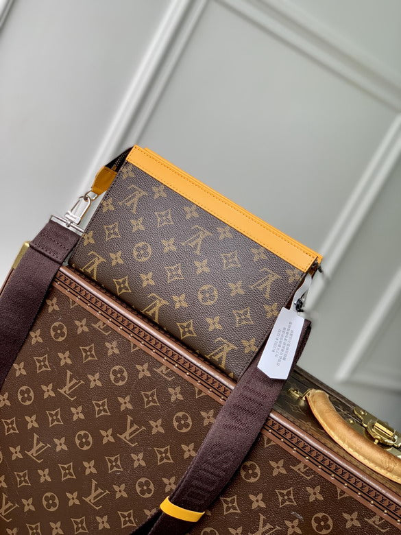 Louis vuitton Inspired Handbags, AA+ Quality 100% Genuine Leather Classic Flap Medium Quilted Lambskin Black Gold, 18X 1 1X 5cm BL 4 Colour