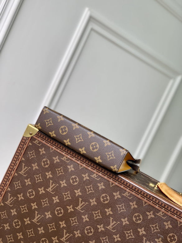 Louis vuitton Inspired Handbags, AA+ Quality 100% Genuine Leather Classic Flap Medium Quilted Lambskin Black Gold, 18X 1 1X 5cm BL 4 Colour