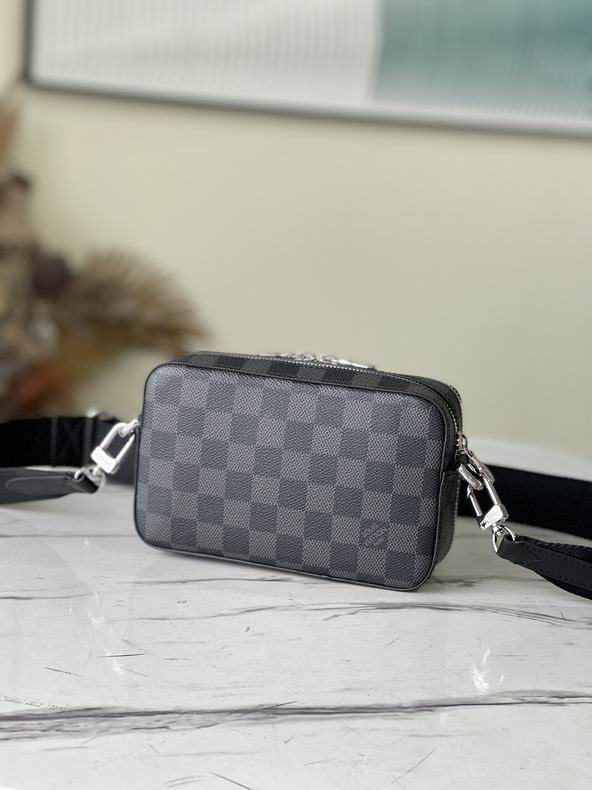 Louis vuitton Inspired Handbags, AA+ Quality 100% Genuine Leather Classic Flap Medium Quilted Lambskin Black Gold, 18X 1 1X 5cm BL 4 Colour