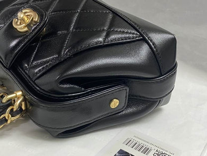 Chanel Inspired Handbags, AA+ Quality 100% Genuine Leather Classic Flap Medium Quilted Lambskin Black Gold, 18X 1 1X 5cm BL 4 Colour for chanel hand bag