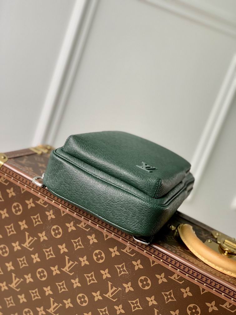 Louis vuitton Inspired Handbags, AA+ Quality 100% Genuine Leather Classic Flap Medium Quilted Lambskin Black Gold, 18X 1 1X 5cm BL 4 Colour