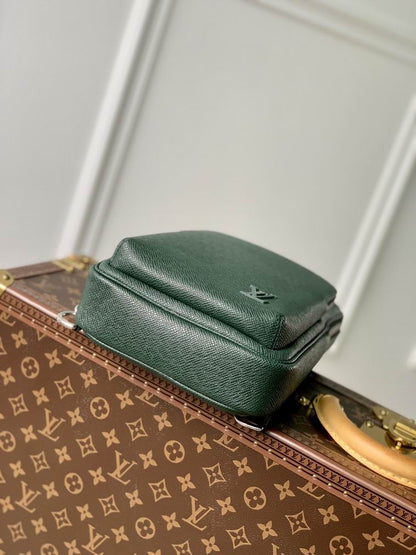 Louis vuitton Inspired Handbags, AA+ Quality 100% Genuine Leather Classic Flap Medium Quilted Lambskin Black Gold, 18X 1 1X 5cm BL 4 Colour