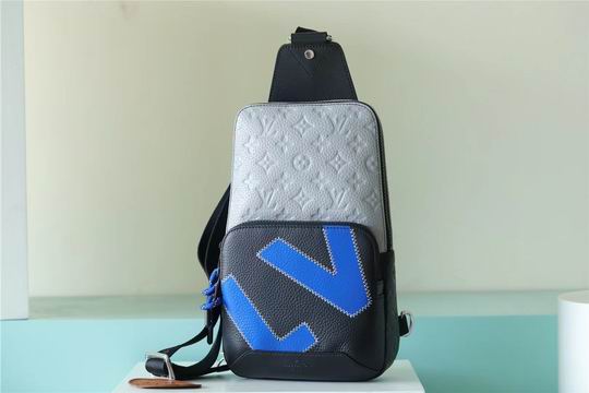 Louis vuitton Inspired Handbags, AA+ Quality 100% Genuine Leather Classic Flap Medium Quilted Lambskin Black Gold, 18X 1 1X 5cm BL 4 Colour