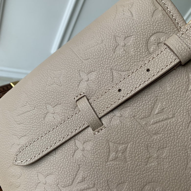 louis vuitton Inspired Handbags, AA+ Quality 100% Genuine Leather Classic Flap Medium Quilted Lambskin Black Gold, 18X 1 1X 5cm BL 4 Colour