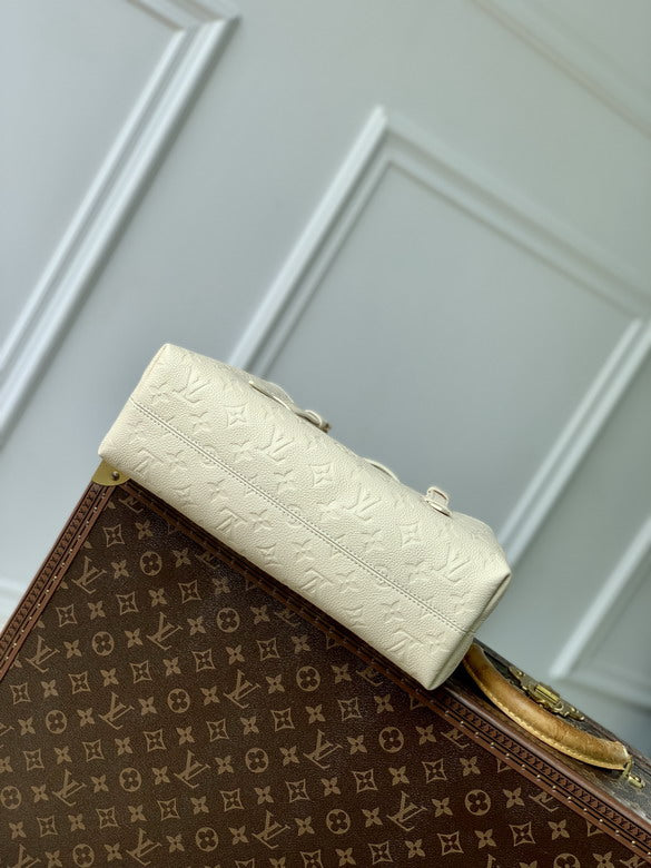 louis vuitton Inspired Handbags, AA+ Quality 100% Genuine Leather Classic Flap Medium Quilted Lambskin Black Gold, 18X 1 1X 5cm BL 4 Colour