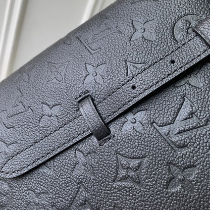 louis vuitton Inspired Handbags, AA+ Quality 100% Genuine Leather Classic Flap Medium Quilted Lambskin Black Gold, 18X 1 1X 5cm BL 4 Colour