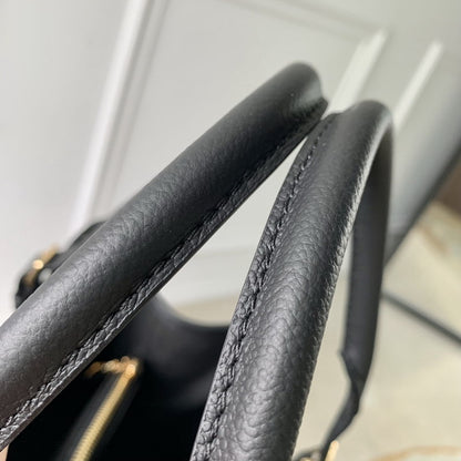 louis vuitton Inspired Handbags, AA+ Quality 100% Genuine Leather Classic Flap Medium Quilted Lambskin Black Gold, 18X 1 1X 5cm BL 4 Colour