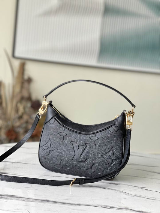 Louis vuitton Inspired Handbags, AA+ Quality 100% Genuine Leather Classic Flap Medium Quilted Lambskin Black Gold, 18X 1 1X 5cm BL 4 Colour