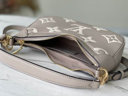 Louis vuitton Inspired Handbags, AA+ Quality 100% Genuine Leather Classic Flap Medium Quilted Lambskin Black Gold, 18X 1 1X 5cm BL 4 Colour