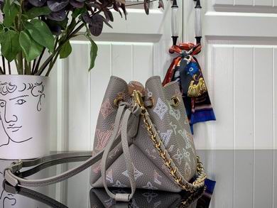 Louis vuitton Inspired Handbags, AA+ Quality 100% Genuine Leather Classic Flap Medium Quilted Lambskin Black Gold, 18X 1 1X 5cm BL 4 Colour