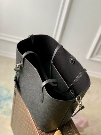 louis vuitton Inspired Handbags, AA+ Quality 100% Genuine Leather Classic Flap Medium Quilted Lambskin Black Gold, 18X 1 1X 5cm BL 4 Colour