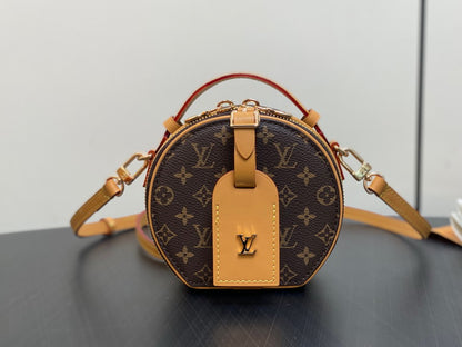 louis vuitton Inspired Handbags, AA+ Quality 100% Genuine Leather Classic Flap Medium Quilted Lambskin Black Gold, 18X 1 1X 5cm BL 4 Colour