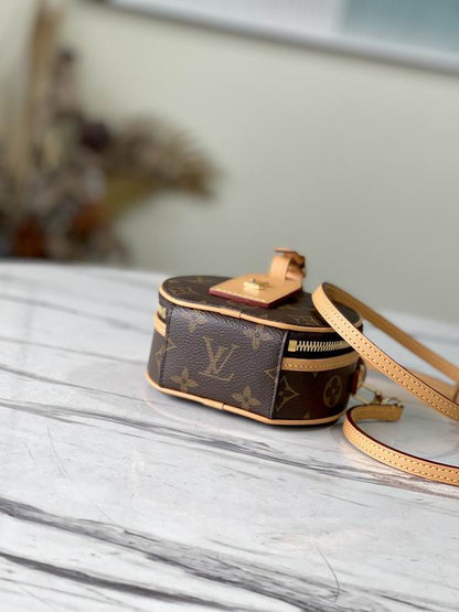 louis vuitton Inspired Handbags, AA+ Quality 100% Genuine Leather Classic Flap Medium Quilted Lambskin Black Gold, 18X 1 1X 5cm BL 4 Colour
