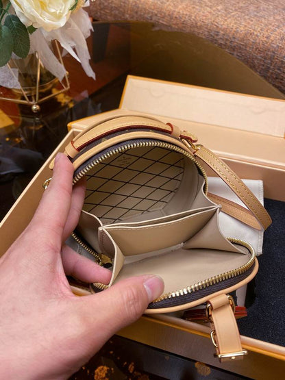 louis vuitton Inspired Handbags, AA+ Quality 100% Genuine Leather Classic Flap Medium Quilted Lambskin Black Gold, 18X 1 1X 5cm BL 4 Colour