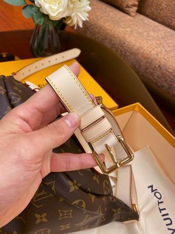 Louis vuitton Inspired Handbags, AA+ Quality 100% Genuine Leather Classic Flap Medium Quilted Lambskin Black Gold, 18X 1 1X 5cm BL 4 Colour