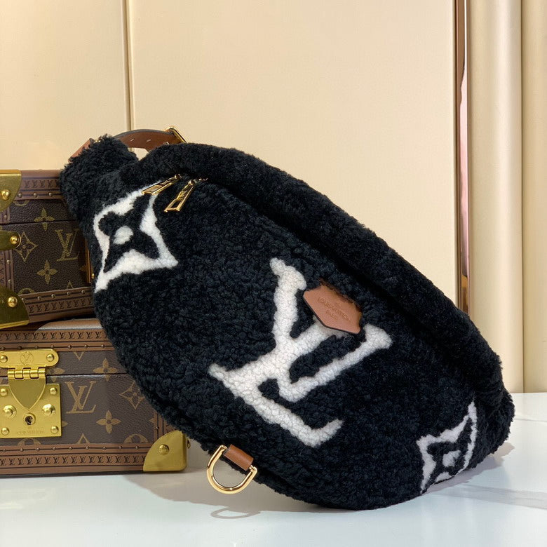 Louis vuitton Inspired Handbags, AA+ Quality 100% Genuine Leather Classic Flap Medium Quilted Lambskin Black Gold, 18X 1 1X 5cm BL 4 Colour