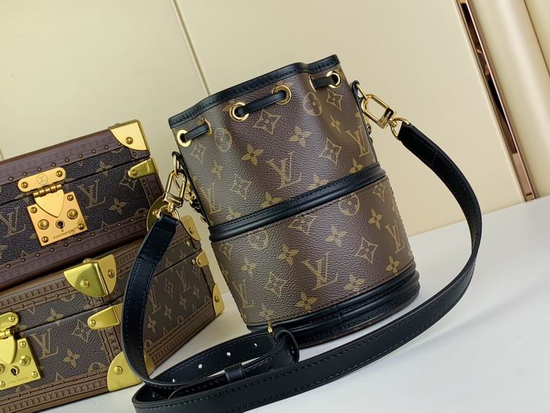 Louis Vuitton Inspired Handbags, AA+ Quality 100% Genuine Leather Classic Flap Medium Quilted Lambskin Black Gold, 18X 1 1X 5cm BL 4 Colour
