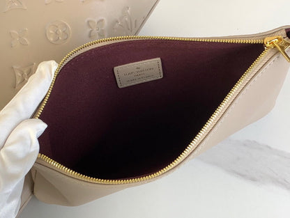 Inspired Handbags, AA+ Quality 100% Genuine Leather Classic Flap Medium Quilted Lambskin Black Gold, 18X 1 1X 5cm BL 4 Colour