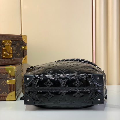 Louis Vuitton Inspired Handbags, AA+ Quality 100% Genuine Leather Classic Flap Medium Quilted Lambskin Black Gold, 18X 1 1X 5cm BL 4 Colour