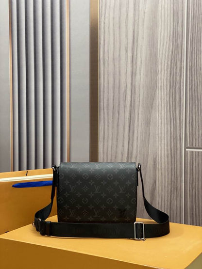 Inspired Handbags, AA+ Quality 100% Genuine Leather Classic Flap Medium Quilted Lambskin Black Gold, 18X 1 1X 5cm BL 4 Colour