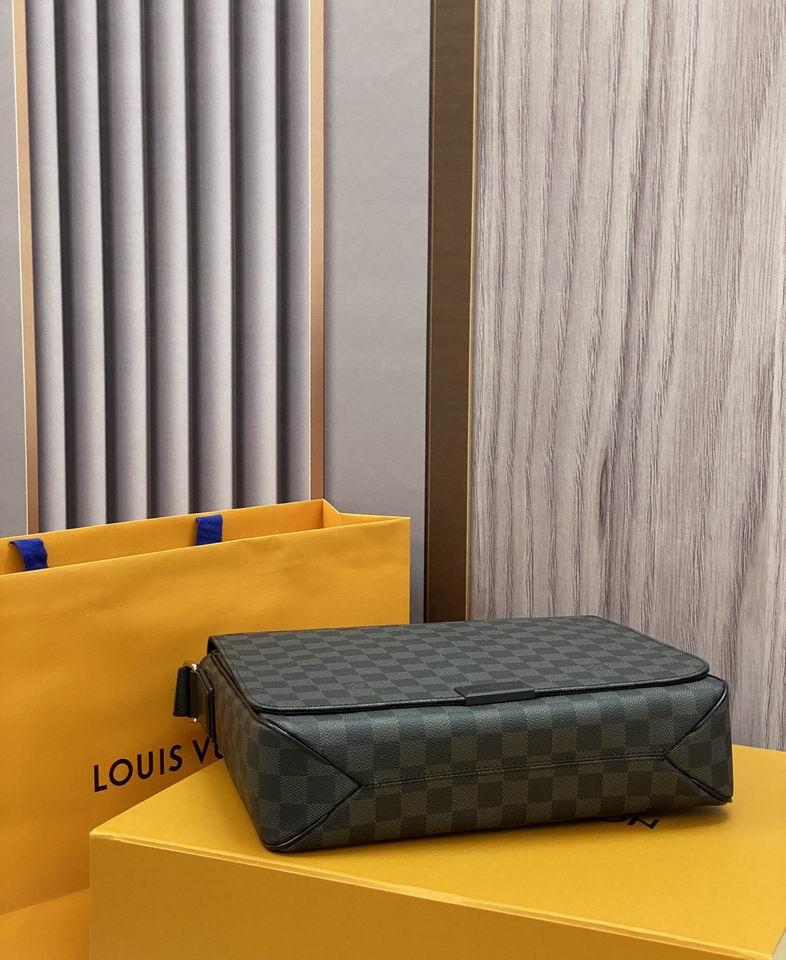 Inspired Handbags, AA+ Quality 100% Genuine Leather Classic Flap Medium Quilted Lambskin Black Gold, 18X 1 1X 5cm BL 4 Colour