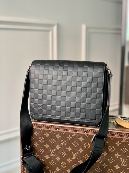 Inspired Handbags, AA+ Quality 100% Genuine Leather Classic Flap Medium Quilted Lambskin Black Gold, 18X 1 1X 5cm BL 4 Colour