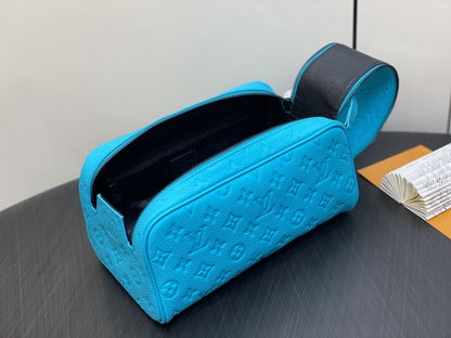 Inspired Handbags, AA+ Quality 100% Genuine Leather Classic Flap Medium Quilted Lambskin Black Gold, 18X 1 1X 5cm BL 4 Colour