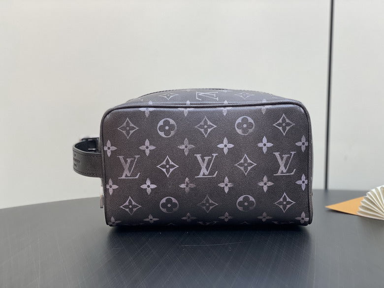 Inspired Handbags, AA+ Quality 100% Genuine Leather Classic Flap Medium Quilted Lambskin Black Gold, 18X 1 1X 5cm BL 4 Colour