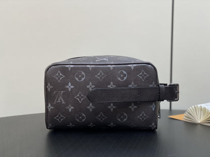 Inspired Handbags, AA+ Quality 100% Genuine Leather Classic Flap Medium Quilted Lambskin Black Gold, 18X 1 1X 5cm BL 4 Colour