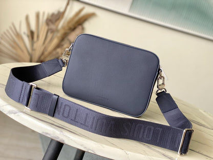 Inspired Handbags, AA+ Quality 100% Genuine Leather Classic Flap Medium Quilted Lambskin Black Gold, 18X 1 1X 5cm BL 4 Colour