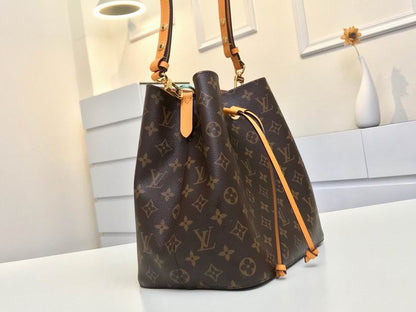 Louis Vuitton Inspired Handbags, AA+ Quality 100% Genuine Leather Classic Flap Medium Quilted Lambskin Black Gold, 18X 1 1X 5cm BL 4 Colour